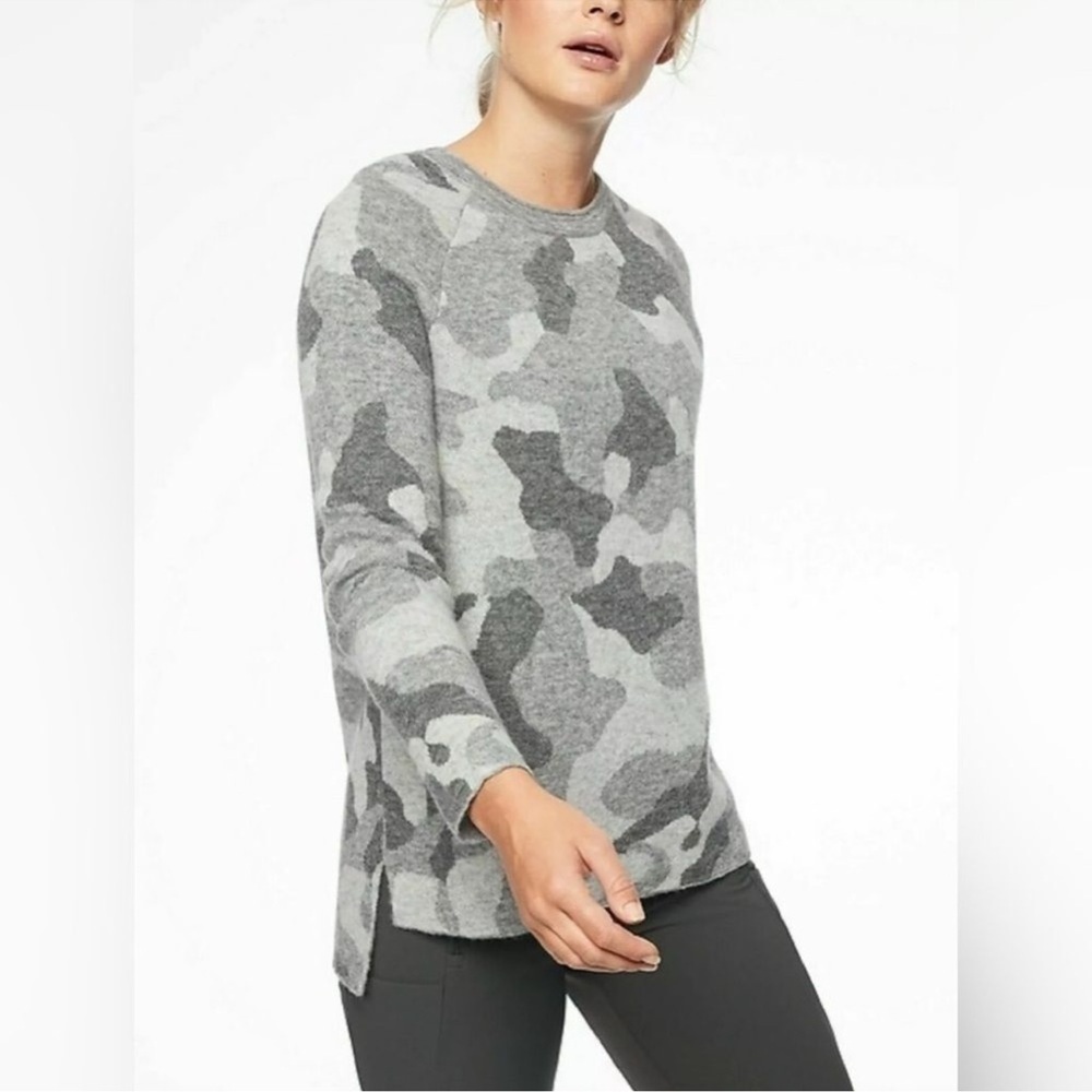 Athleta Gray Camouflage Sweater Crewneck Pullover Alpaca/Merino Wool Xlarge